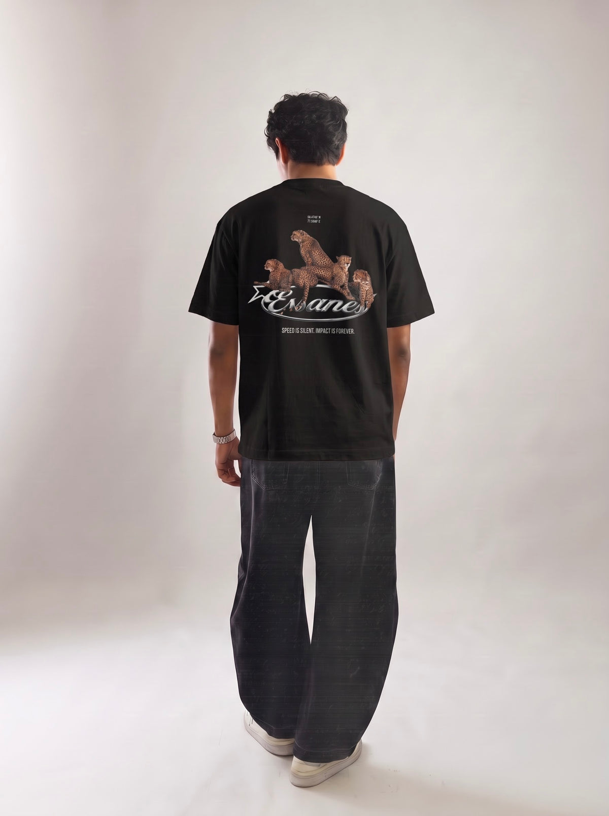 TIGER TEE IN BLACK